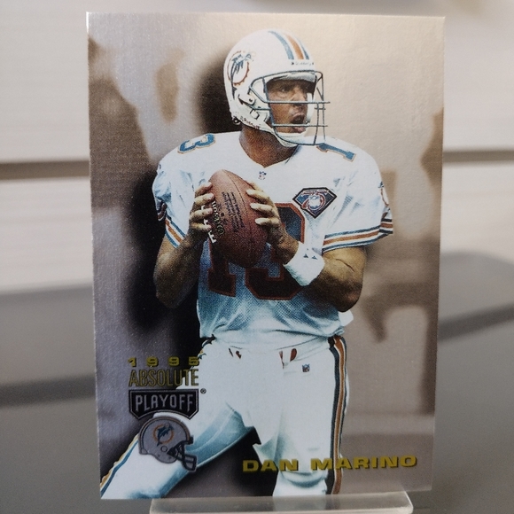 (Dan Marino) (2 Card Lot) of (Proline Classic 1994) & (Absolute 1995) - Picture 4 of 5